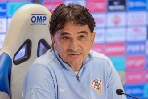 مدرب كرواتيا: مواجهة فرنسا ستكون صعبة للغاية.. وأتمنى أن نتحلى بالذكاء